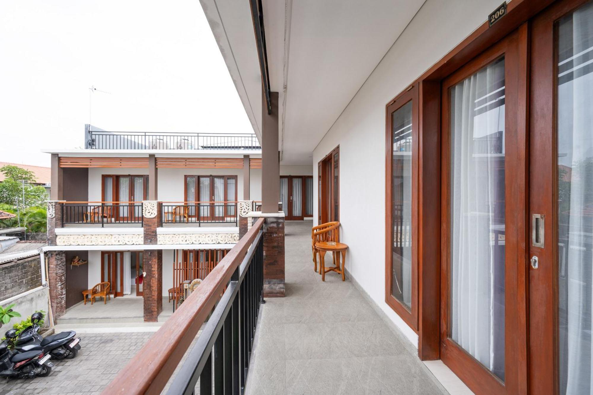 Reddoorz Plus At Yasa'S Living Denpasar Sanur Eksteriør billede
