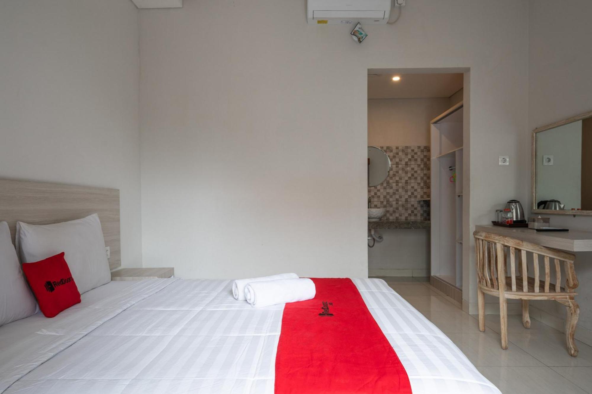 Reddoorz Plus At Yasa'S Living Denpasar Sanur Eksteriør billede